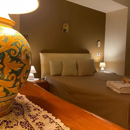 Casa Rosalia * Trappeto (Sicily)